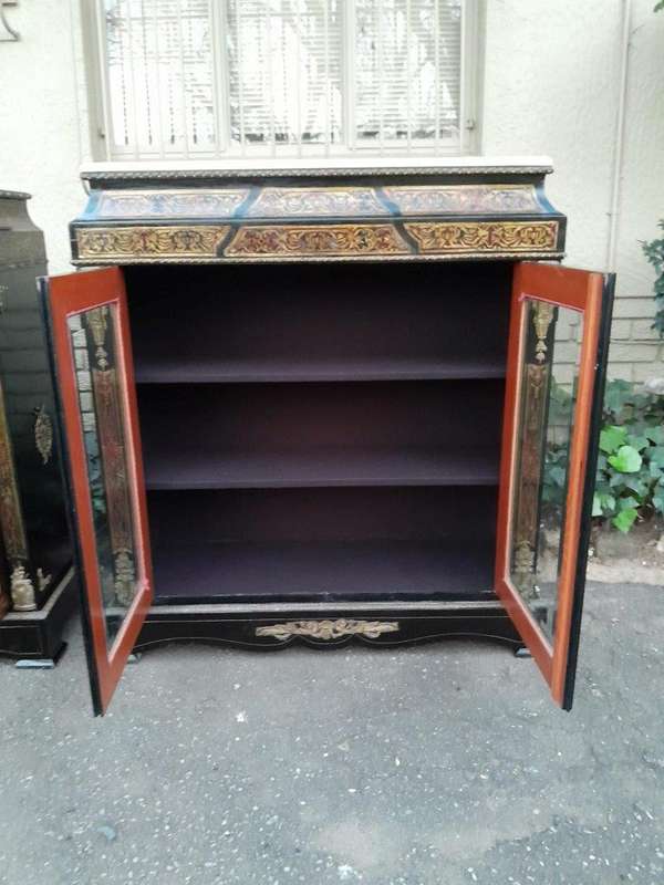 A Near Pair of Late 19th Century  / Early 20th century French Boulle Ebonised and Gilt Metal Cabi...