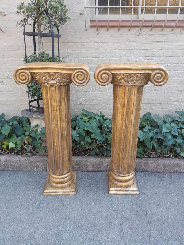 An Antique Circa 1900s Pair of Teak Wooden Plinths