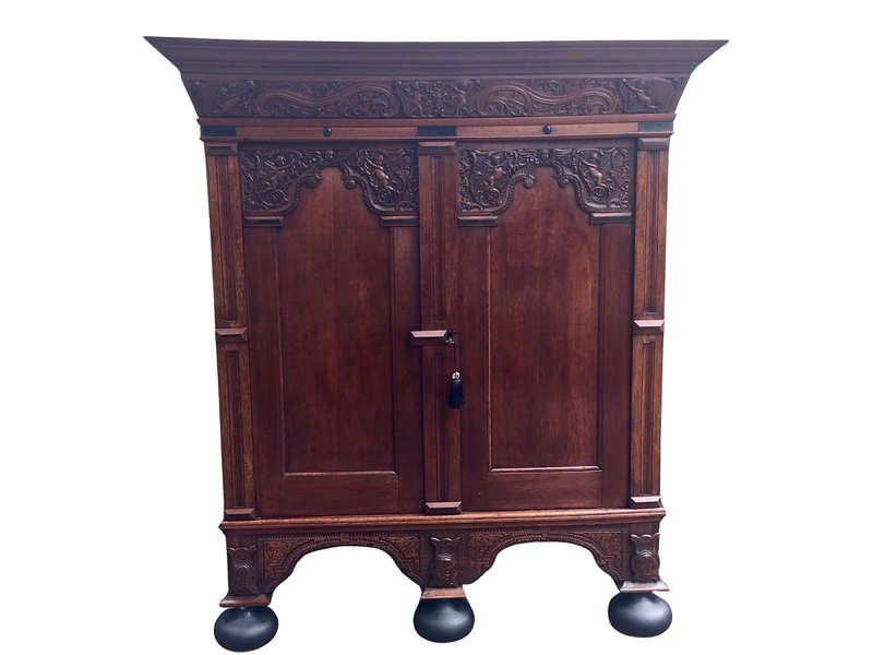 Dutch Oak 19TH Century Kast