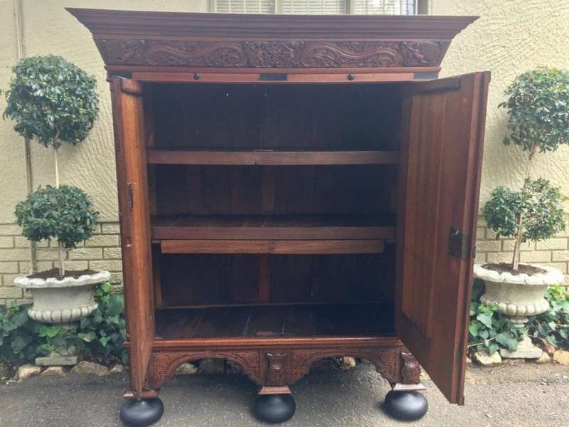 Dutch Oak 19TH Century Kast