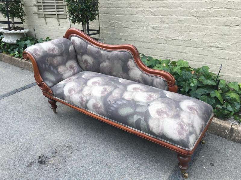 Antique Hand Carved Mahogany Chaise Longue