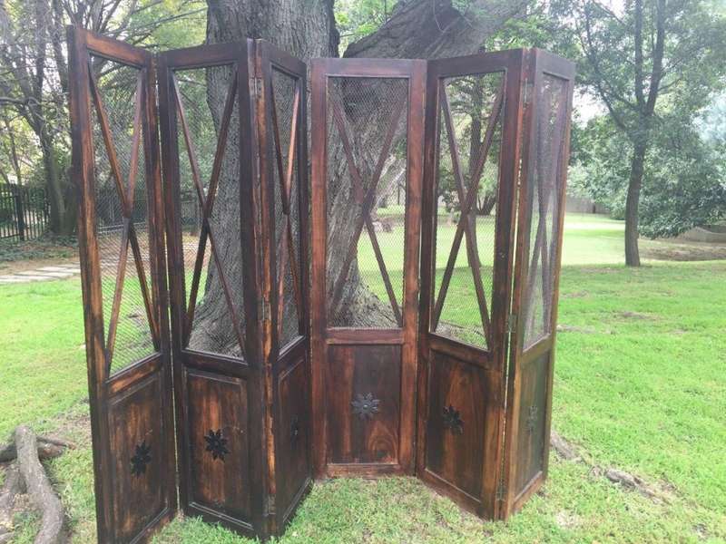 A Pair of 20th Century Wooden Screens/Room Dividers