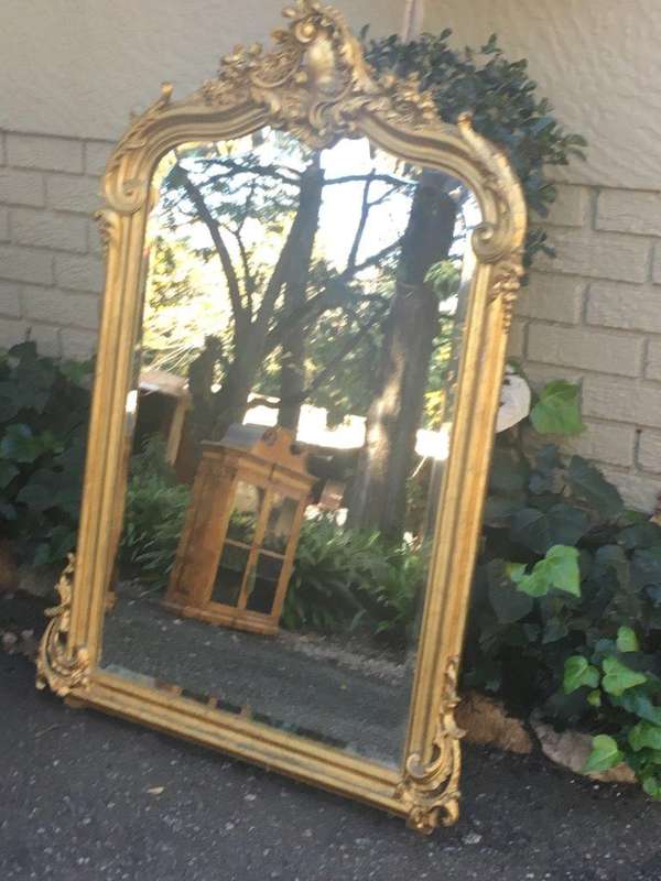 20th Century Rococo Style Giltwood Pier Mirror