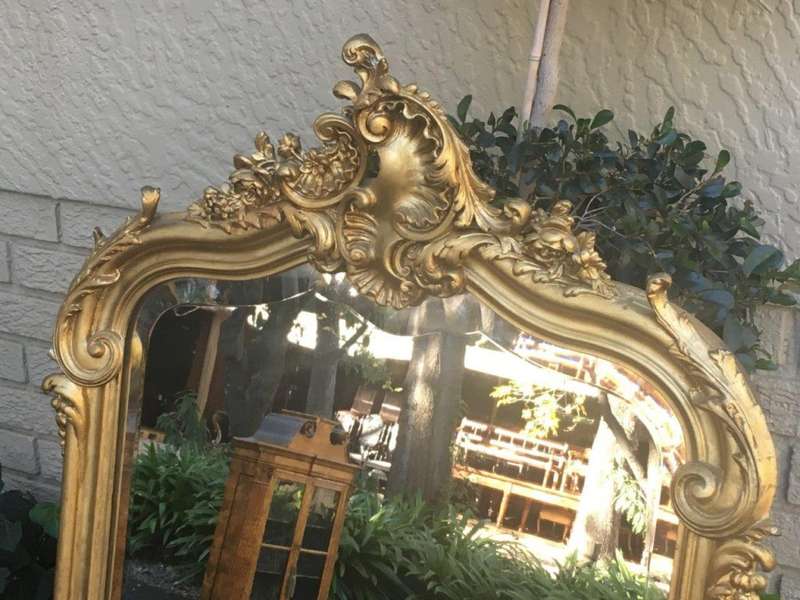 20th Century Rococo Style Giltwood Pier Mirror