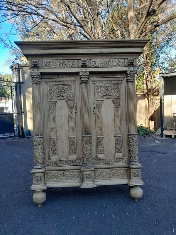 An 18th Century Renaissance Style Ornately Carved Cabinet/Armoire/ Kussenkast in a Contemporary B...