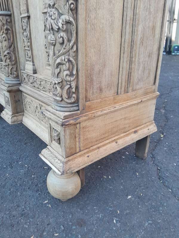 An 18th Century Renaissance Style Ornately Carved Cabinet/Armoire/ Kussenkast in a Contemporary B...