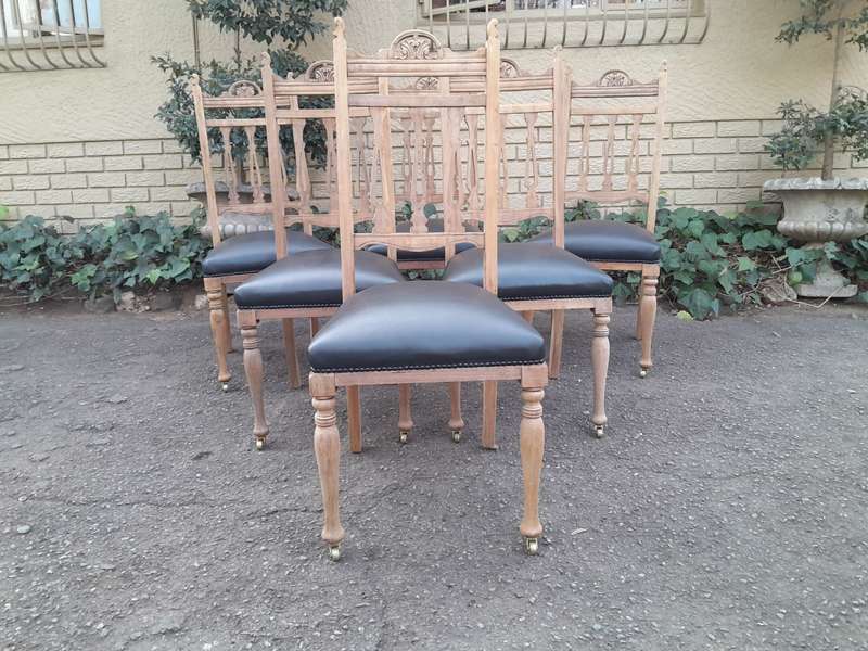 Set of 6 Edwardian Mahogany Chairs Upholstered in Black Leather