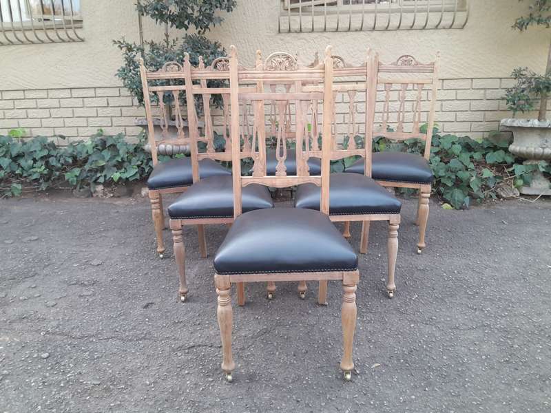 Set of 6 Edwardian Mahogany Chairs Upholstered in Black Leather