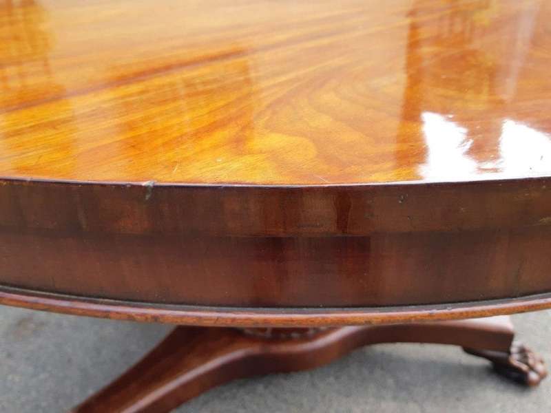 Victorian Mahogany Circular Dining Table (4-Seater)