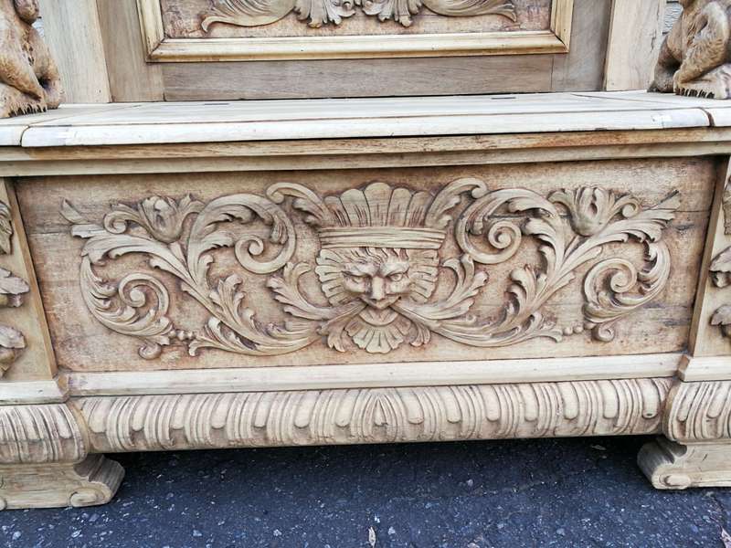 Italian Bleached / Natural Wood Finish walnut monk's bench carved with griffins and a crest - ND