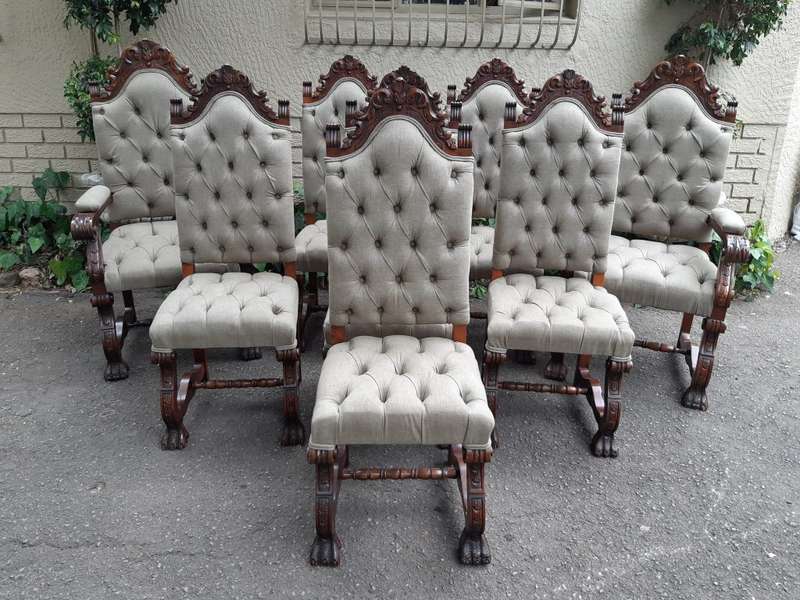 A Set of 8 Antique/Vintage Dining Chairs (2 carvers and 6 dining chairs)upholstered imported Engl...