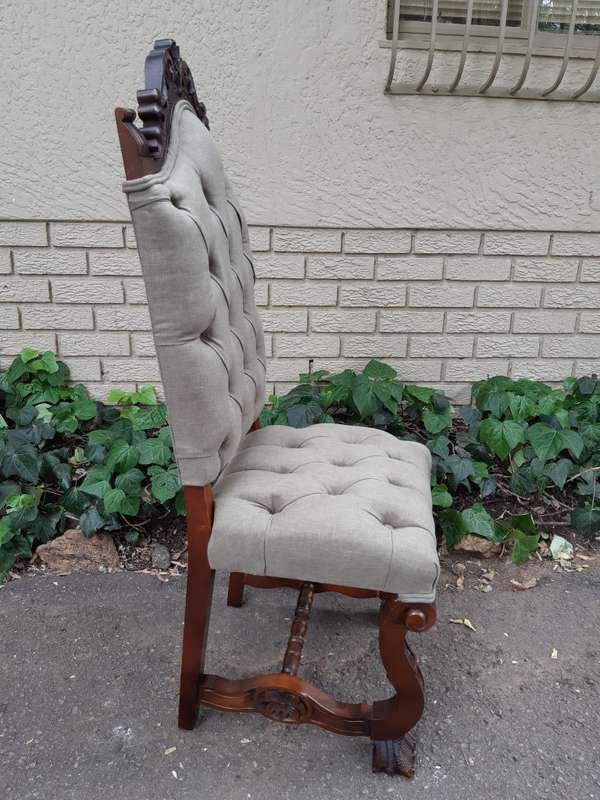 A Set of 8 Antique/Vintage Dining Chairs (2 carvers and 6 dining chairs)upholstered imported Engl...