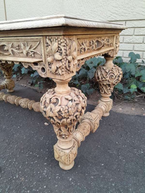 A Late 18th Century Jacobean Drinks / Refectory / Entrance / Library Table in a Natural and Bleac...