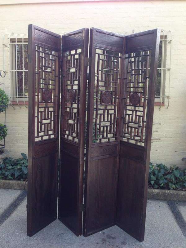 Wooden screen comprising of 4 panels