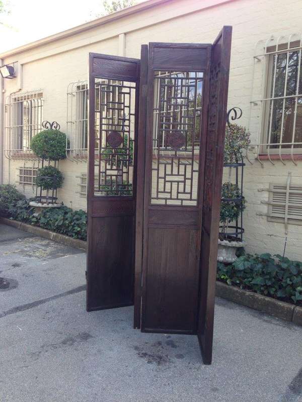 Wooden screen comprising of 4 panels