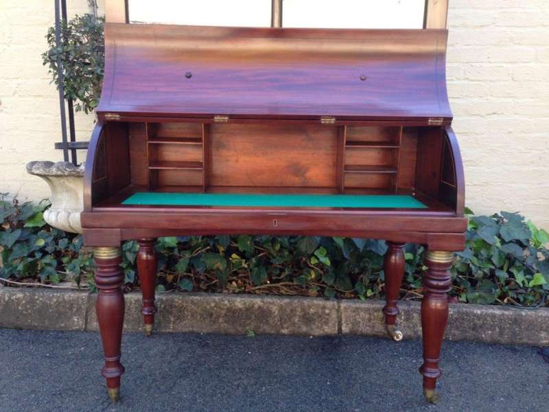 Victorian Rosewood Bureau/Secretaire Bookcase in Original Condition with Secret Compartment On Th...