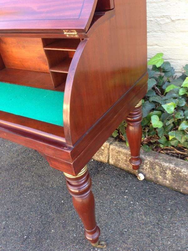 Victorian Rosewood Bureau/Secretaire Bookcase in Original Condition with Secret Compartment On Th...