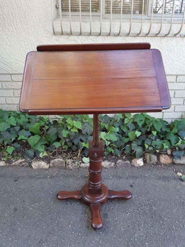 Victorian Mahogny Reading/Music Stand, Carters Ltd