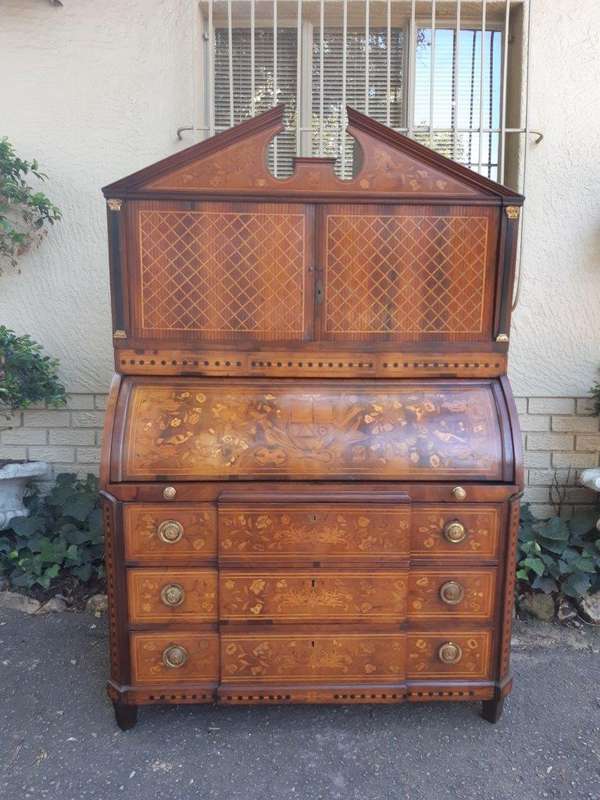 A 19th Century Dutch Marquetry Bureau / Secretaire