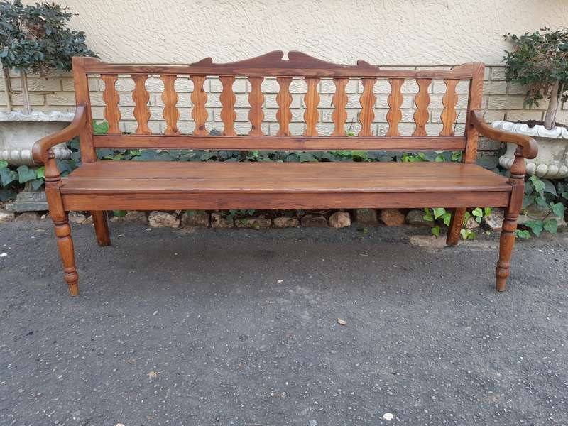 19th Century Africana Oregon Bench (Dr Van Der Watt Collection)