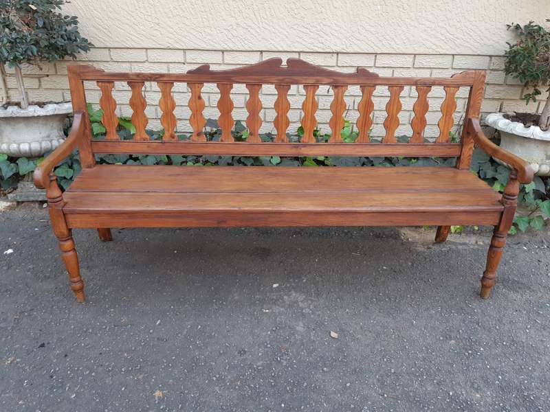 19th Century Africana Oregon Bench (Dr Van Der Watt Collection)