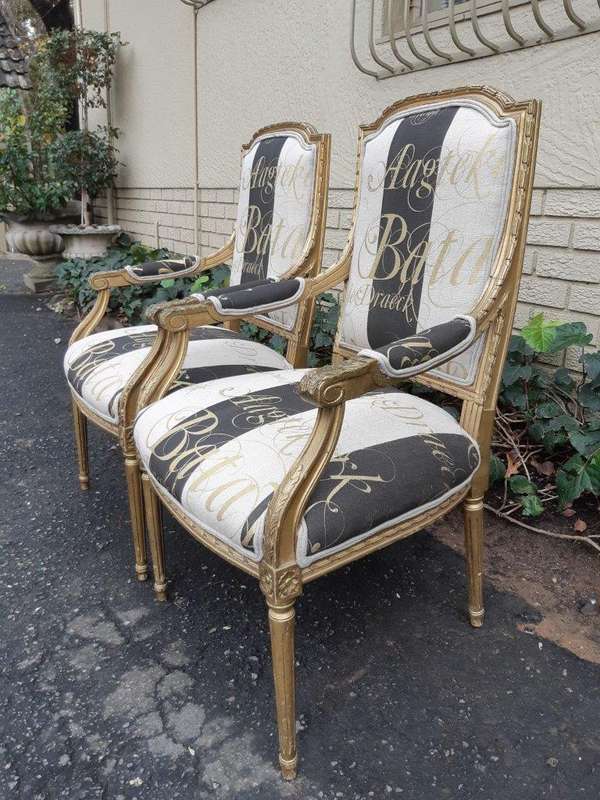 A Fine Pair of Antique / Vintage French Style Gilded Armchairs Upholstered in a Hand-painted Fabric