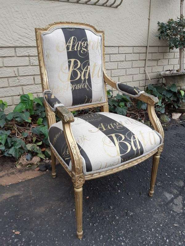 A Fine Pair of Antique / Vintage French Style Gilded Armchairs Upholstered in a Hand-painted Fabric