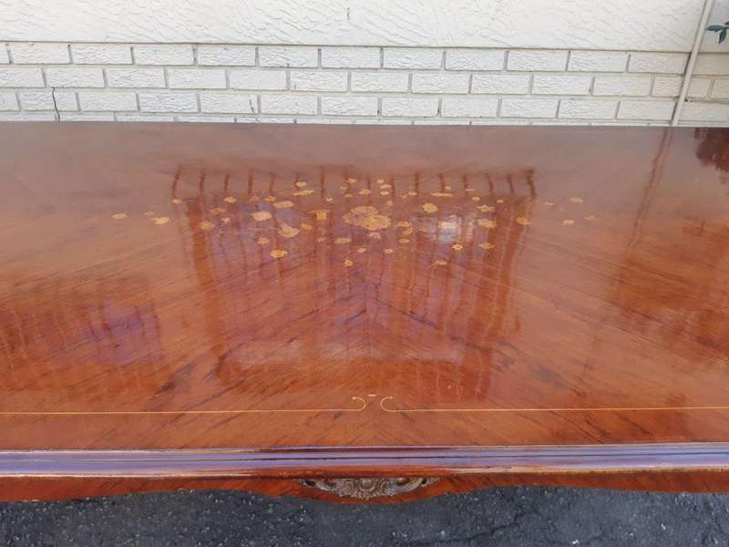 A Mid 20th Century French Mahogany Dining Table with Inlay and Brass Ormolu Mounts (8 Seater)