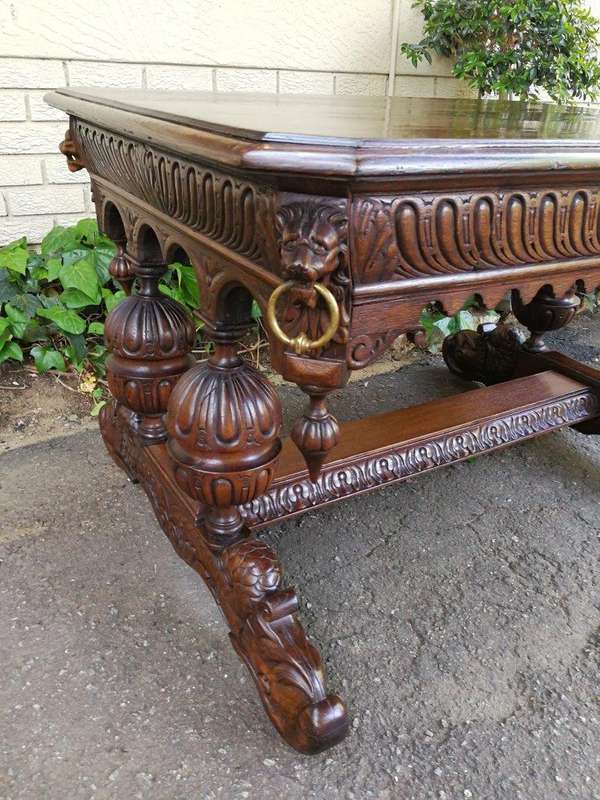 A 19th Century Circa 1879 French Dauphine/Dolphin Carved Oak Desk or Library/DrinksTable with Drawer