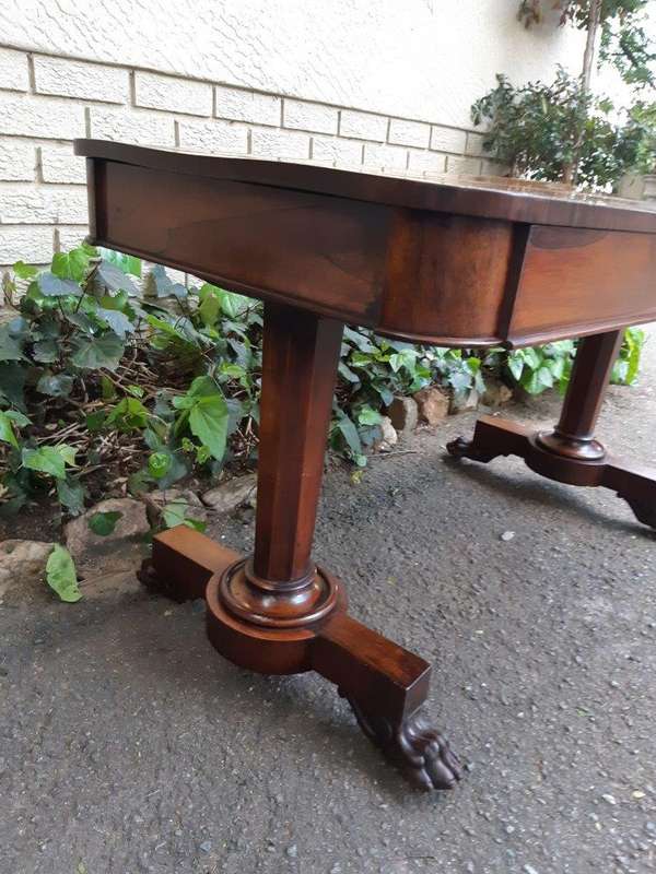 William IV rosewood library table, with two graduating drawers