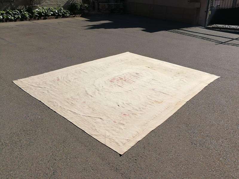 Antique French Aubusson Carpet (WEAR & TEAR)