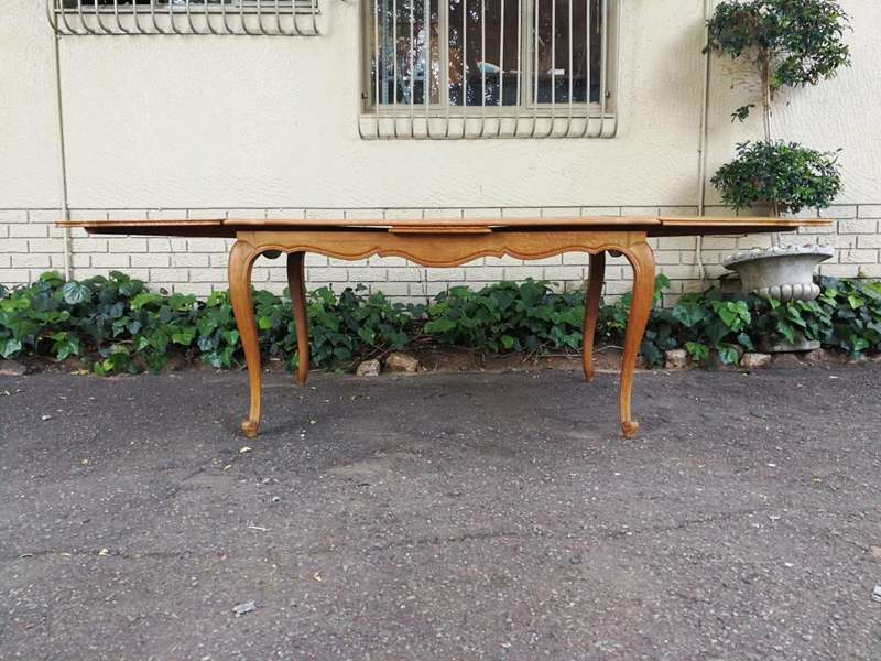French Walnut Parquetry Extending Dining Table Parquetry Top, Slight Serpentine Outer Edge And Ca...