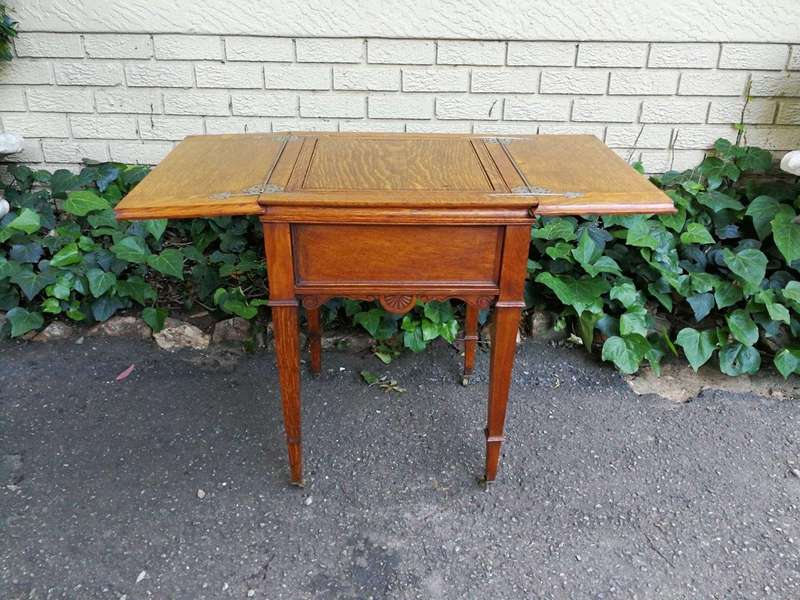 English Oak Foldout Working Table - ND