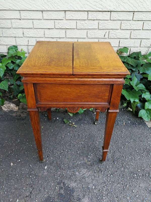 English Oak Foldout Working Table - ND