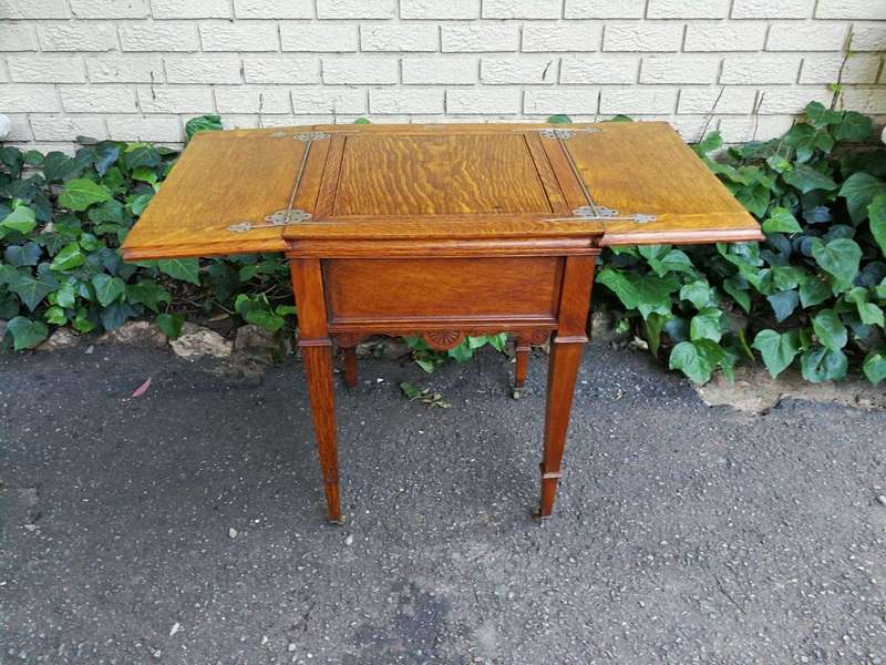 English Oak Foldout Working Table - ND