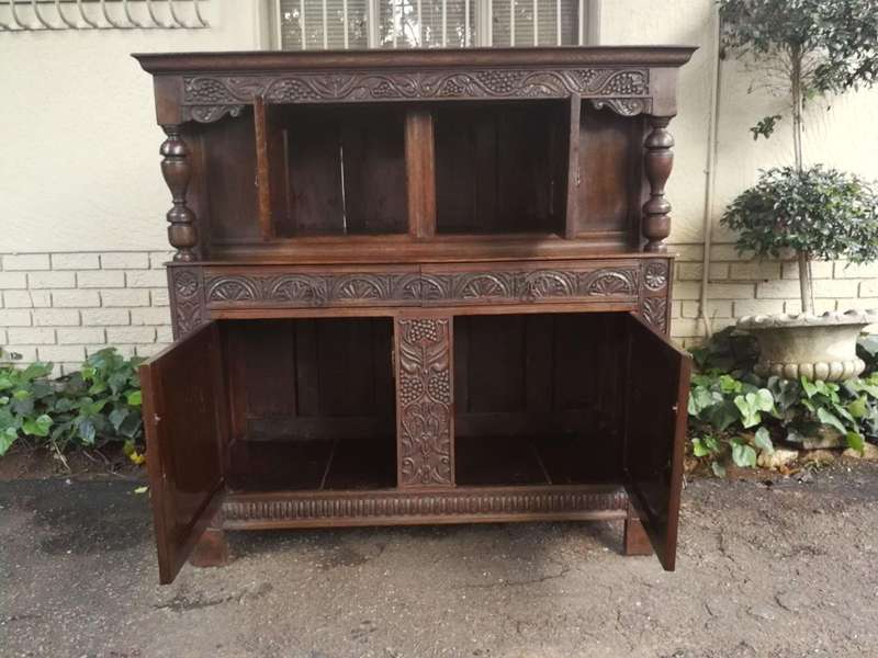 A Late 17th / Early 18th Century Oak Server / Court Cupboard (a sideboard used to store plates an...