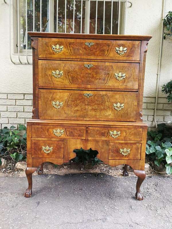 Georgian Walnut Chest-On-Chest, Circa 1800, In Two Parts