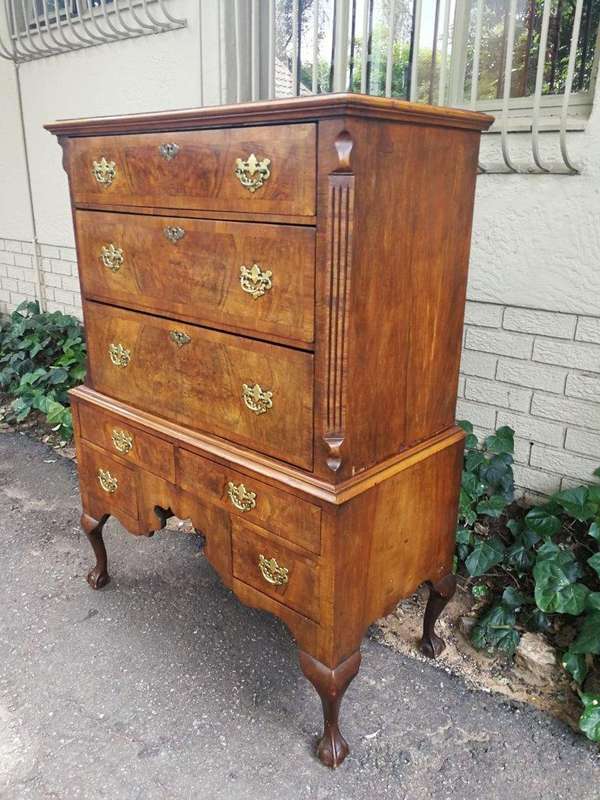 Georgian Walnut Chest-On-Chest, Circa 1800, In Two Parts