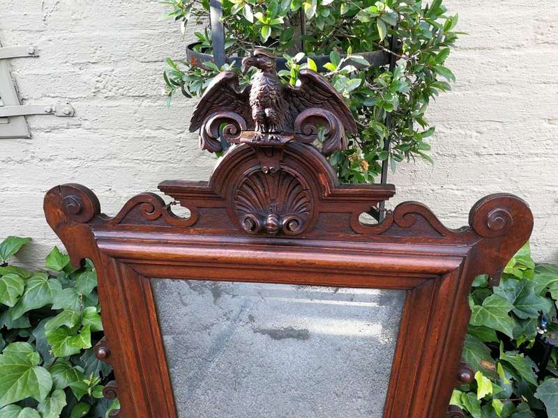 Early 19th Century And Very Rare Bevelled Carved Wooden Mirror Surmounted By A Federal Eagle