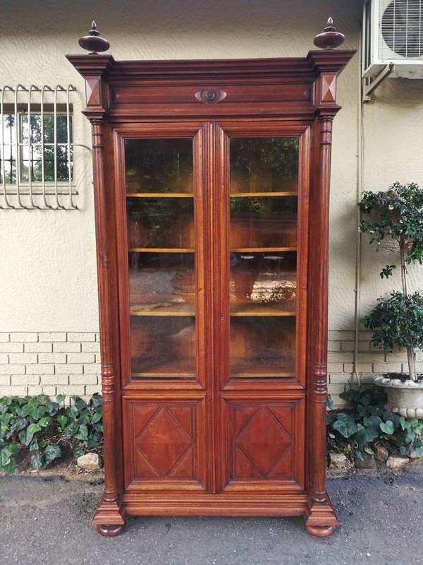 Rare French Oak Bookcase With Original Glass, 19th Century