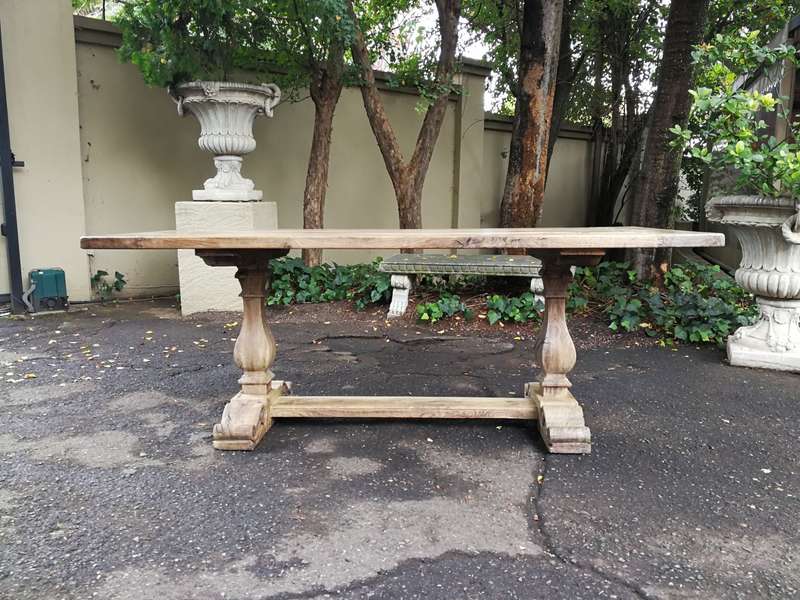 French Provincial Bleached / Natural Oak Refectory table/ Dining Table (8-Seater)