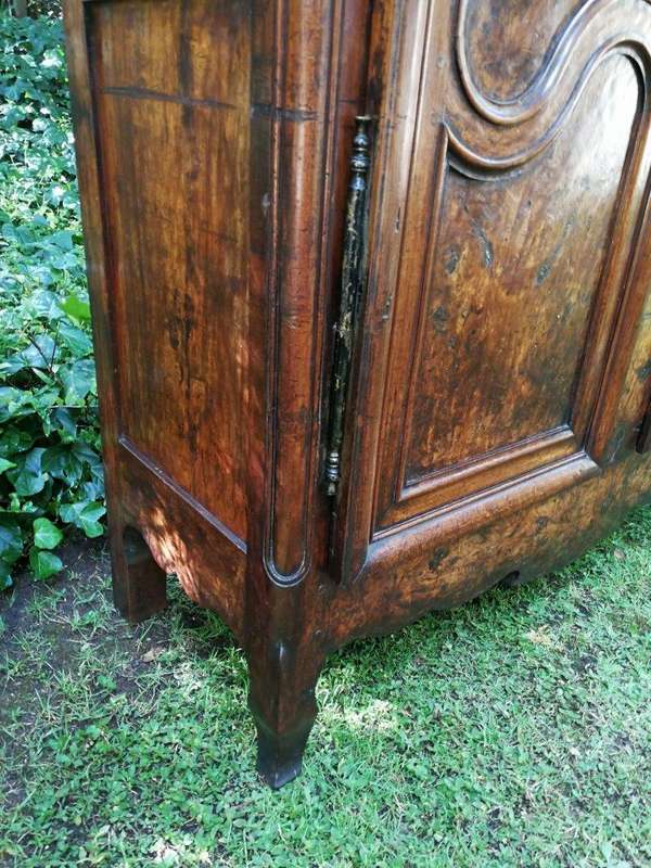 A French Burr Ash (Loupe De Frêne) Armoire