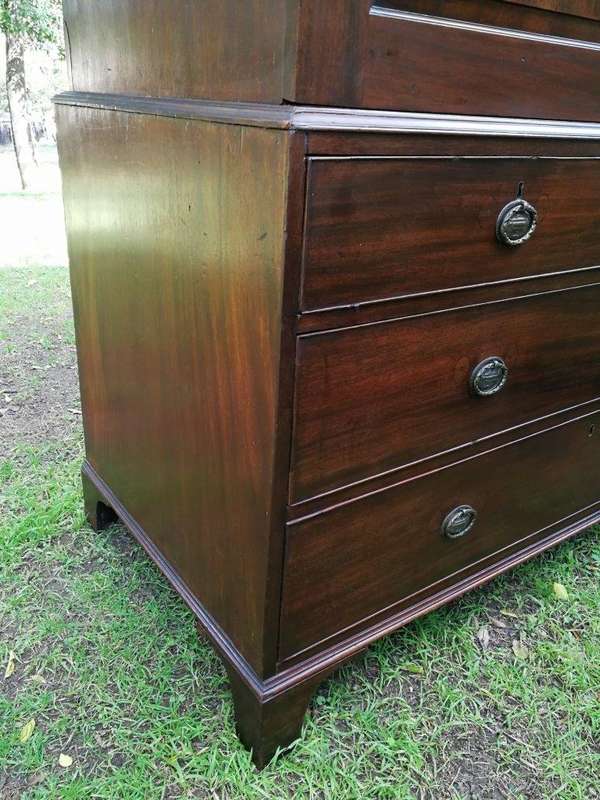 A Victorian Mahogany Linen Press