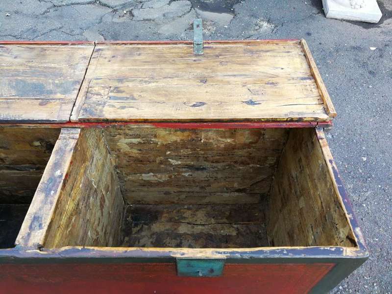 A Chinese Decorative Chest