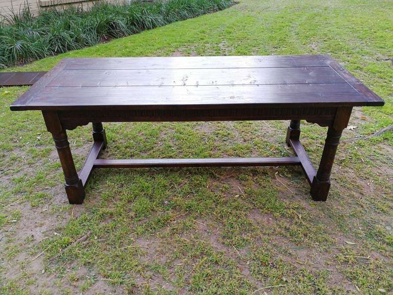An 18th Century Extending Refectory Table (10 Seater)