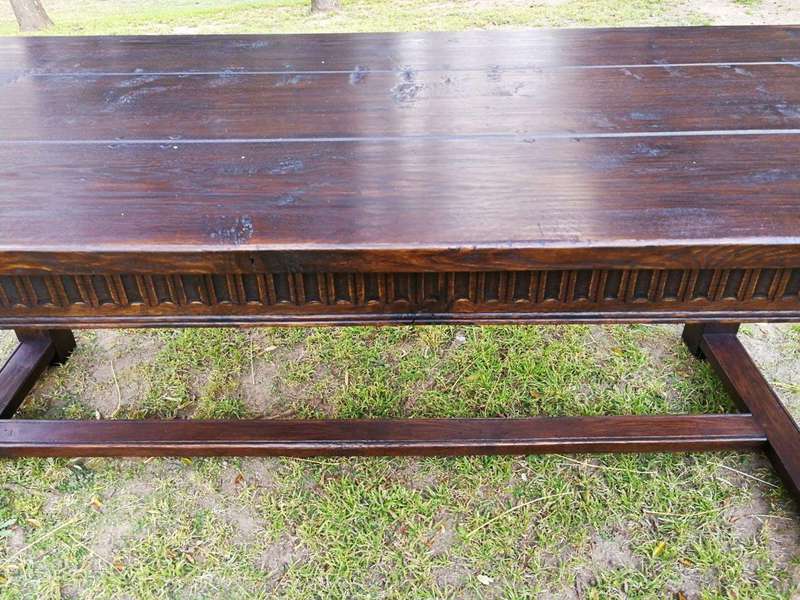 An 18th Century Extending Refectory Table (10 Seater)