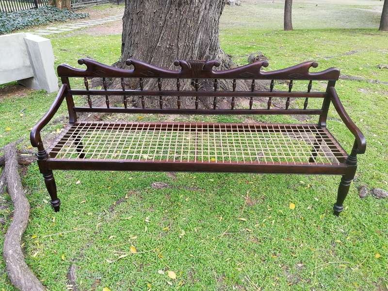 A 19th Century Cape Colony Stinkwood Riempie Bench / Rusbank ND
