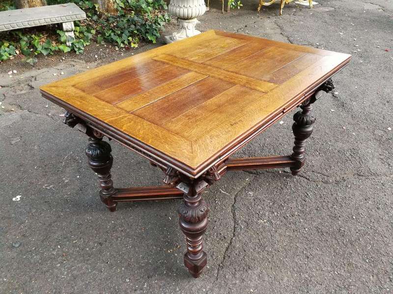 19th Century Dutch Oak " Draw Leaf Extension Table (8 Seater)