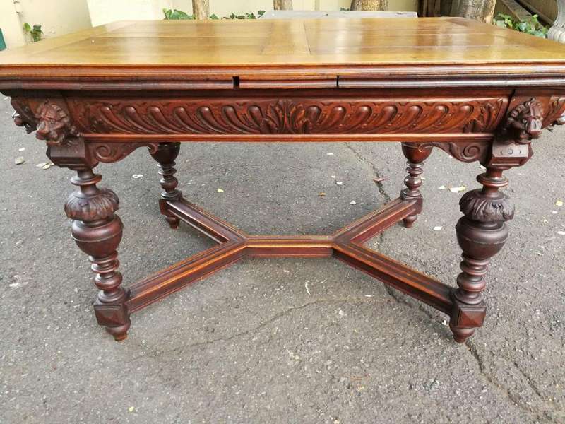 19th Century Dutch Oak " Draw Leaf Extension Table (8 Seater)