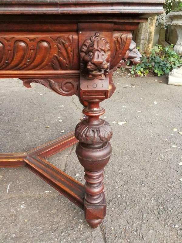 19th Century Dutch Oak " Draw Leaf Extension Table (8 Seater)